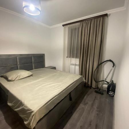 2 Cosy Apartment In Townhouse Near Airport Evn Geghanist  Esterno foto